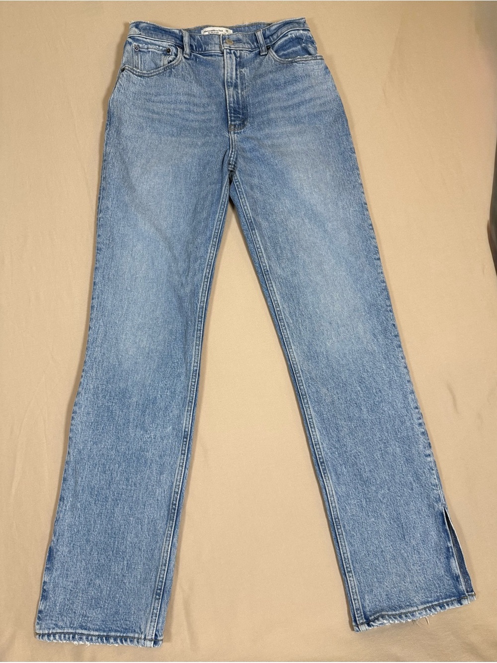 Abercrombie & Fitch The 90’s Straight Ultra High Rise, 28/6 Regular.